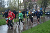 Start, 50 km przed nimi